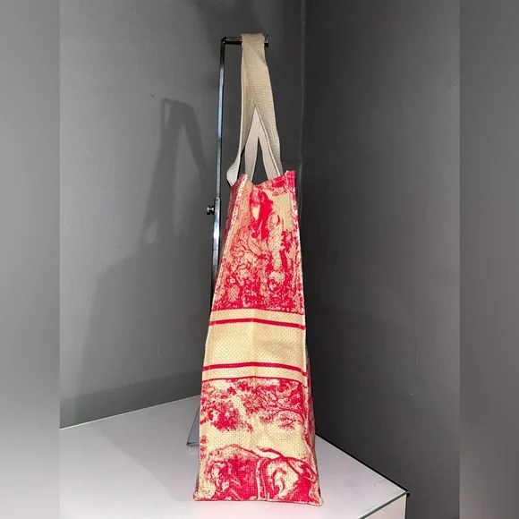 Christian Dior GWP Red Dioriviera Straw Tote Bag - Picture 7 of 10